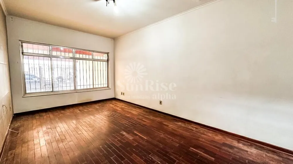 Casa, 4 quartos, 200 m² - Foto 4