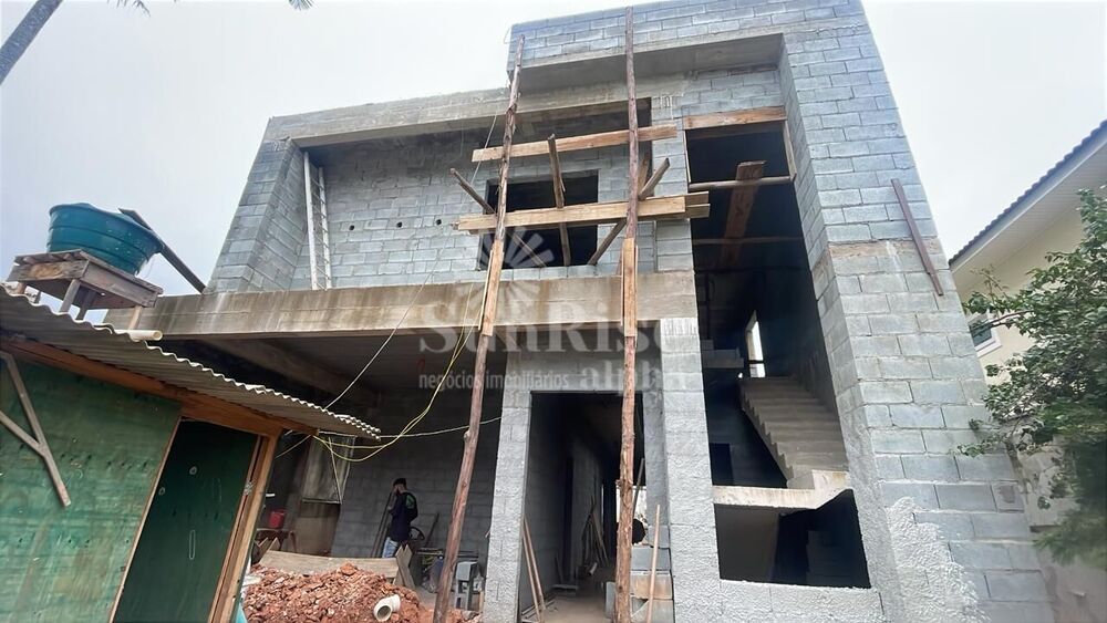 Casa, 4 quartos, 335 m² - Foto 28