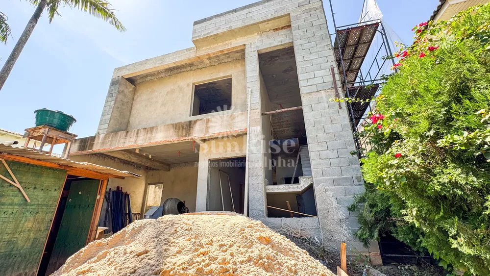 Casa, 4 quartos, 335 m² - Foto 2