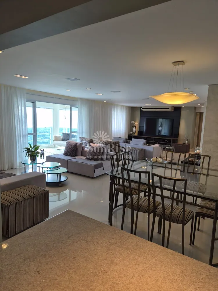 Apartamento, 3 quartos, 202 m² - Foto 2