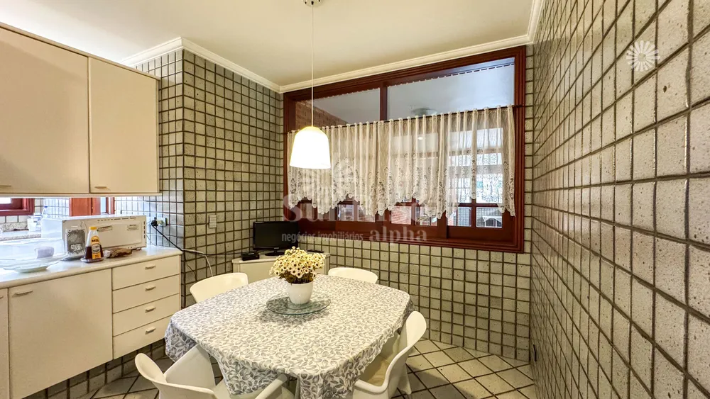 Casa, 4 quartos, 585 m² - Foto 36