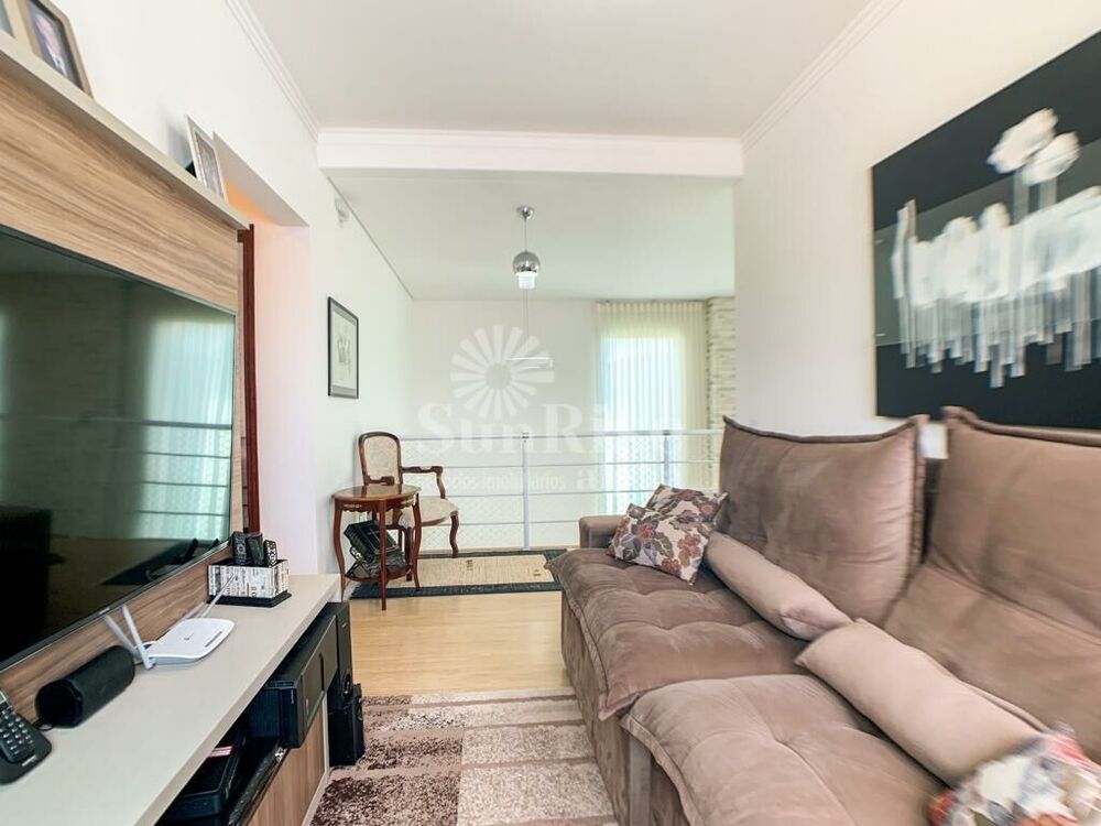 Casa, 4 quartos, 290 m² - Foto 2