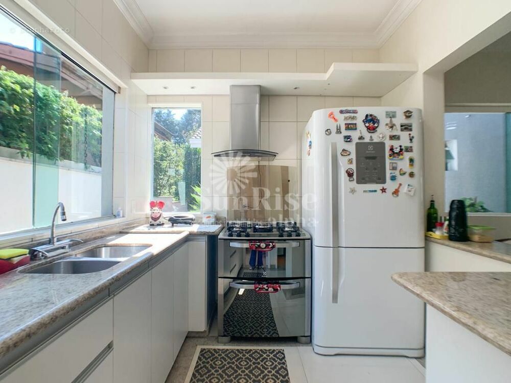 Casa, 3 quartos, 300 m² - Foto 8