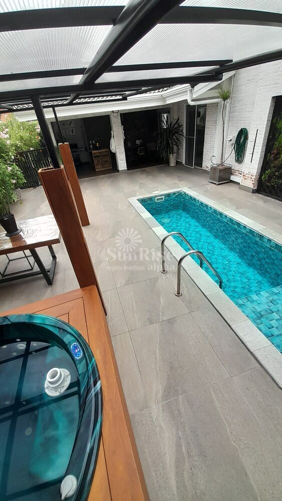Casa de Condomínio à venda com 3 quartos, 300m² - Foto 29