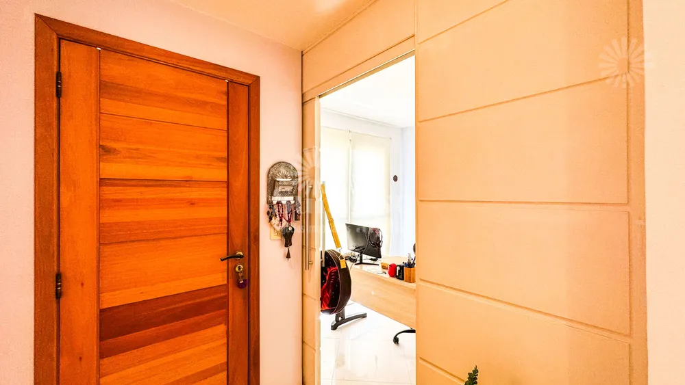 Casa, 4 quartos, 240 m² - Foto 3