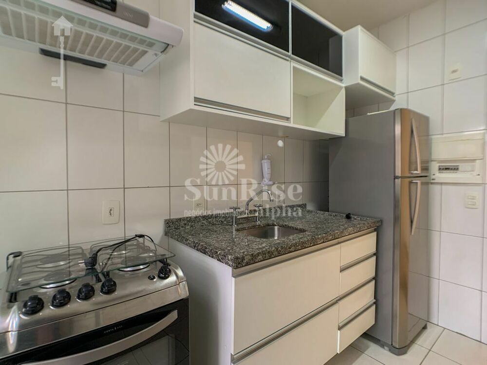Apartamento para alugar com 3 quartos, 84m² - Foto 2