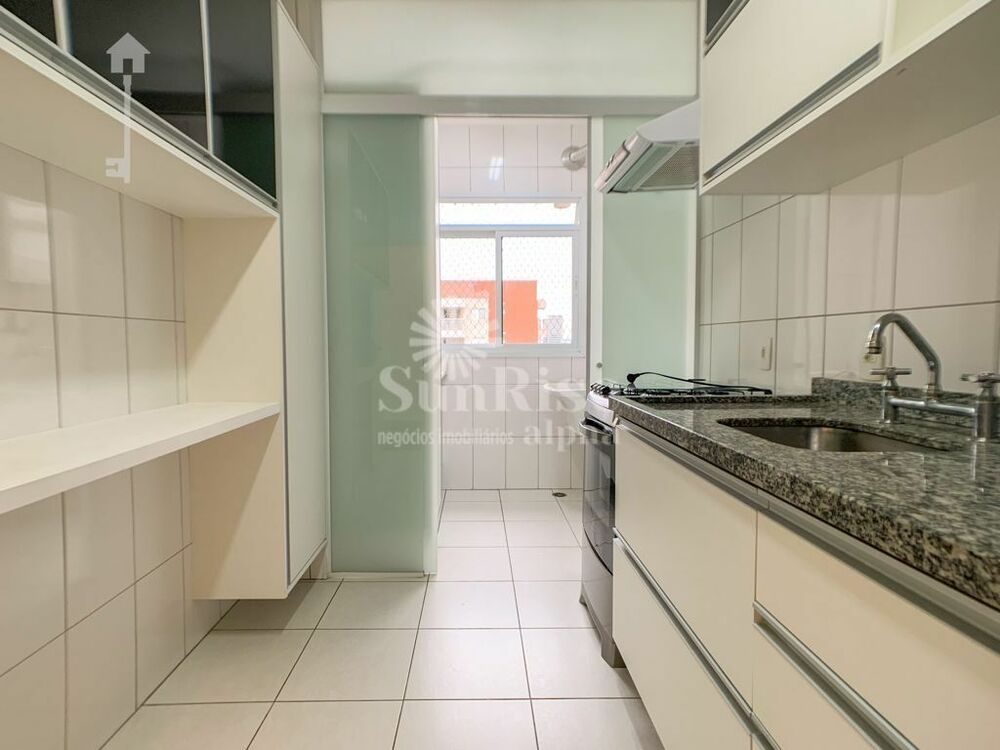 Apartamento para alugar com 3 quartos, 84m² - Foto 4