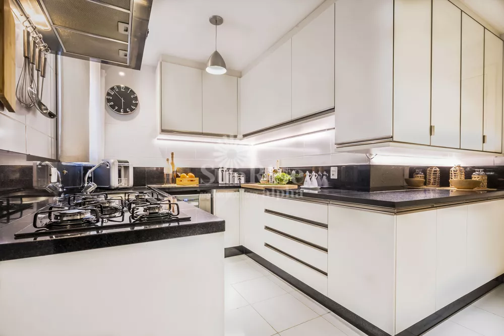 Apartamento, 2 quartos, 243 m² - Foto 1