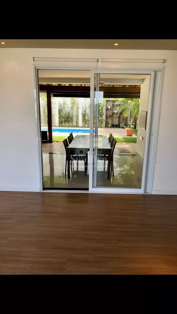 Casa, 3 quartos, 245 m² - Foto 11