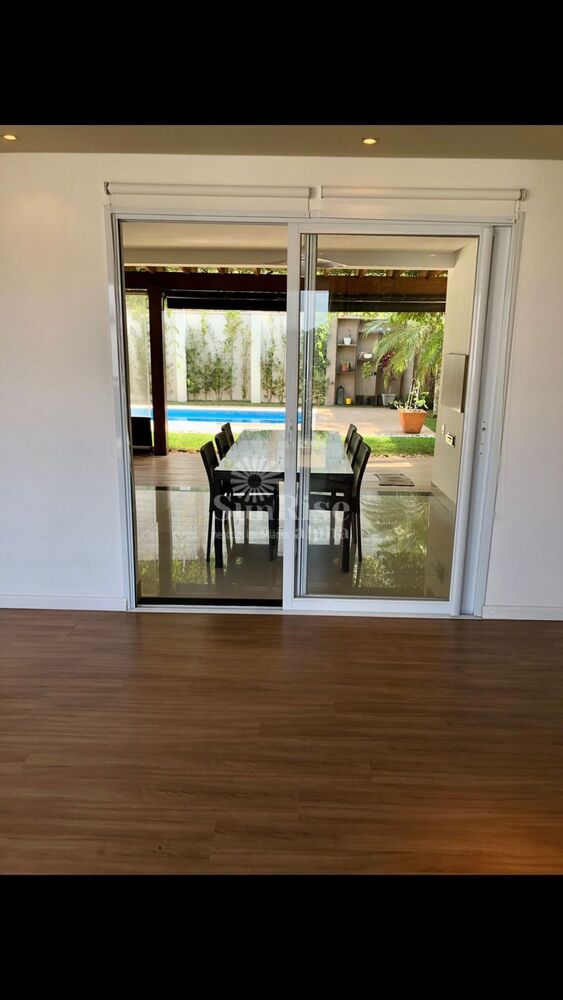 Casa, 3 quartos, 245 m² - Foto 24