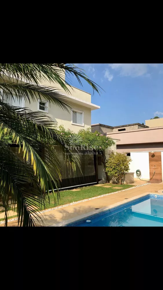 Casa, 3 quartos, 245 m² - Foto 1