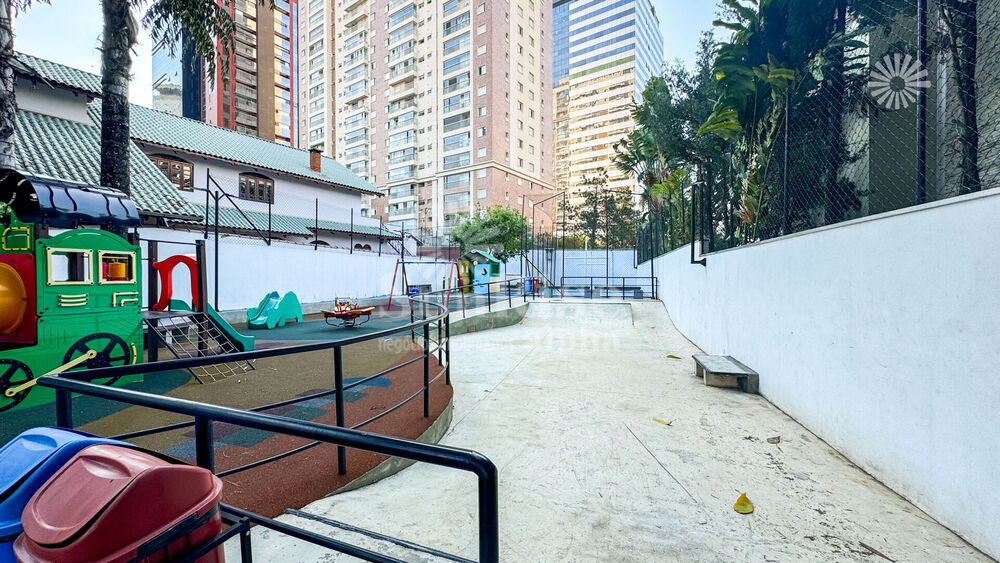 Casa, 4 quartos, 400 m² - Foto 17