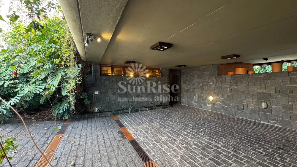 Casa, 4 quartos, 650 m² - Foto 2