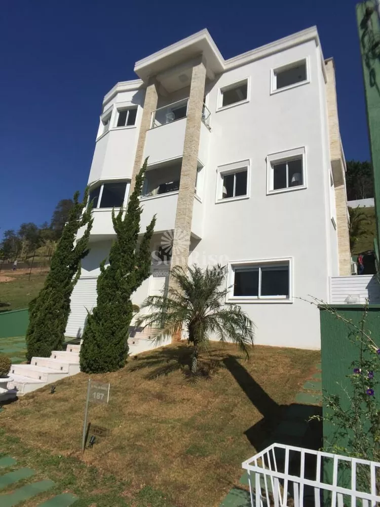 Casa, 4 quartos, 460 m² - Foto 1