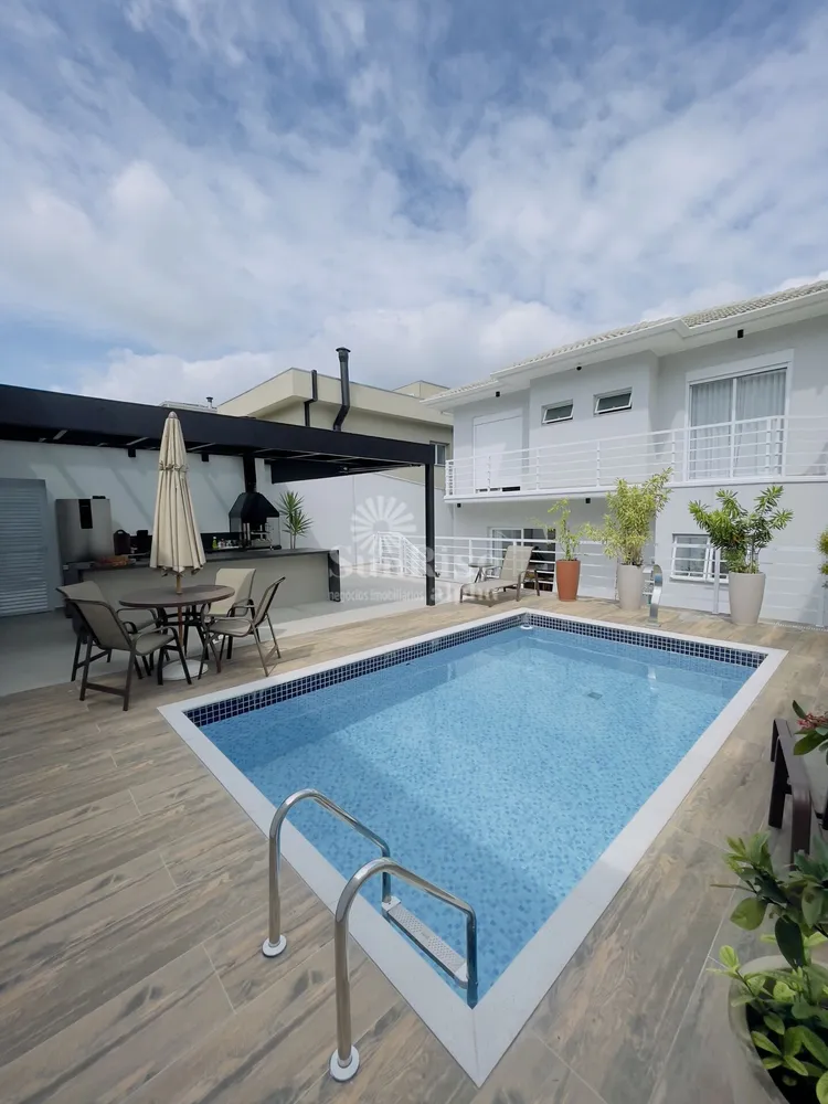 Casa, 3 quartos, 300 m² - Foto 11