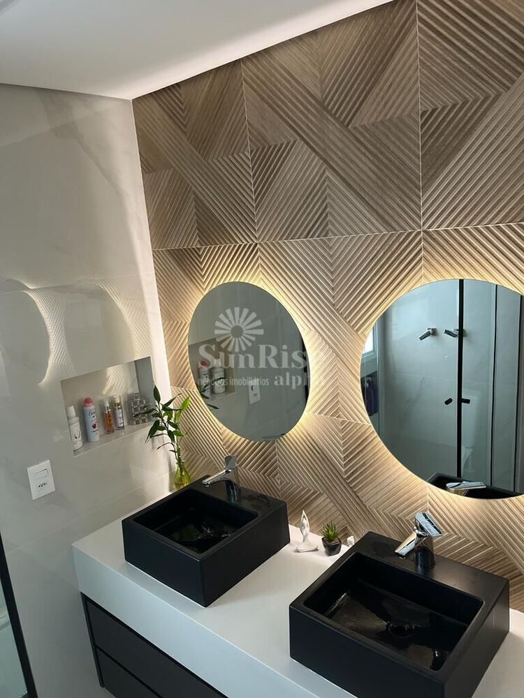 Apartamento, 3 quartos, 110 m² - Foto 1