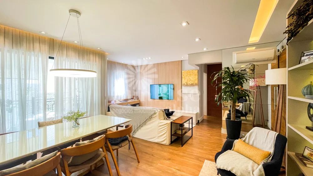 Apartamento à venda com 2 quartos, 84m² - Foto 1