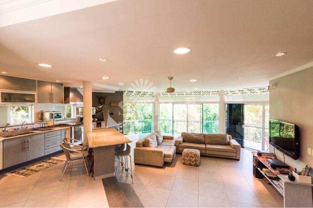 Casa, 4 quartos, 370 m² - Foto 29