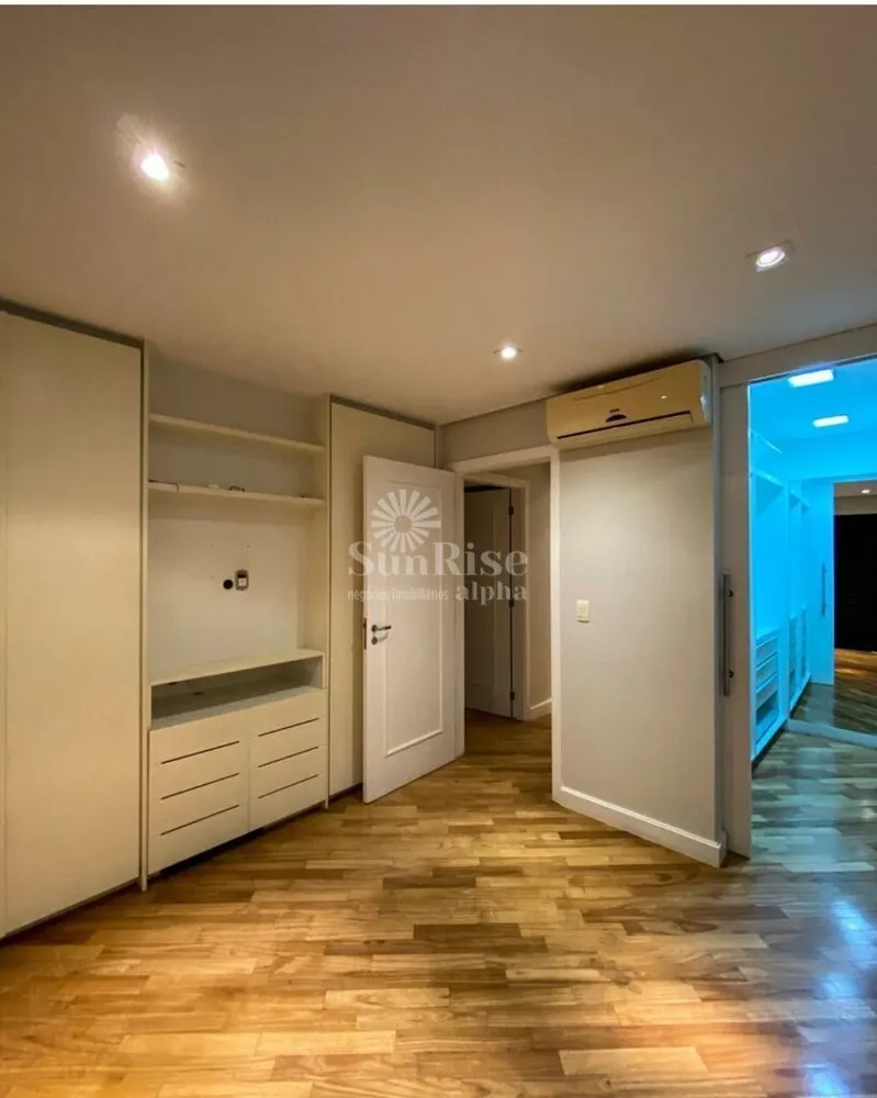 Apartamento, 3 quartos, 177 m² - Foto 1