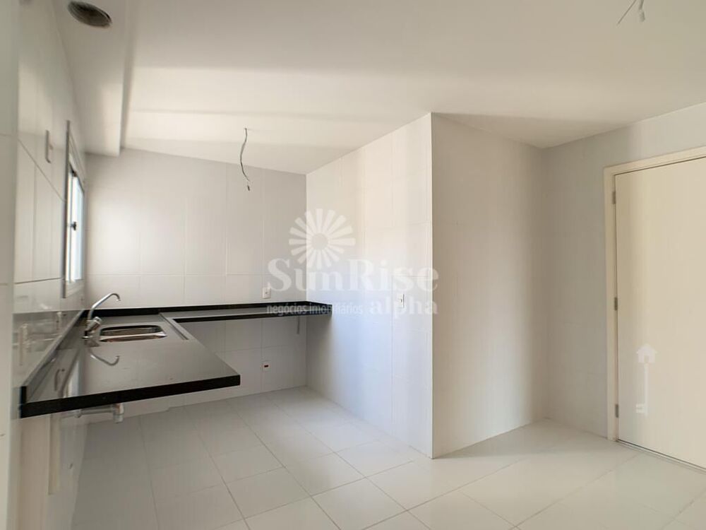 Apartamento, 3 quartos, 243 m² - Foto 4