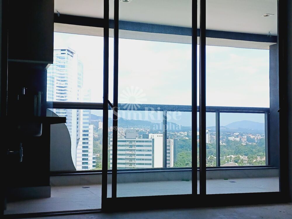 Apartamento à venda com 2 quartos, 95m² - Foto 1