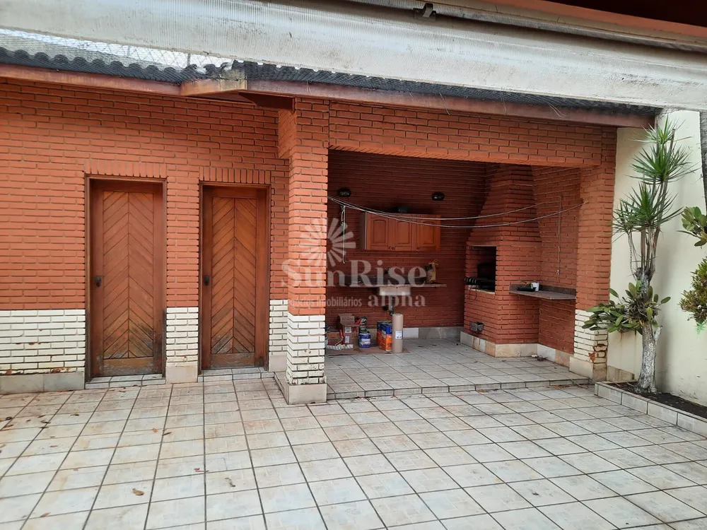 Casa, 3 quartos, 300 m² - Foto 1