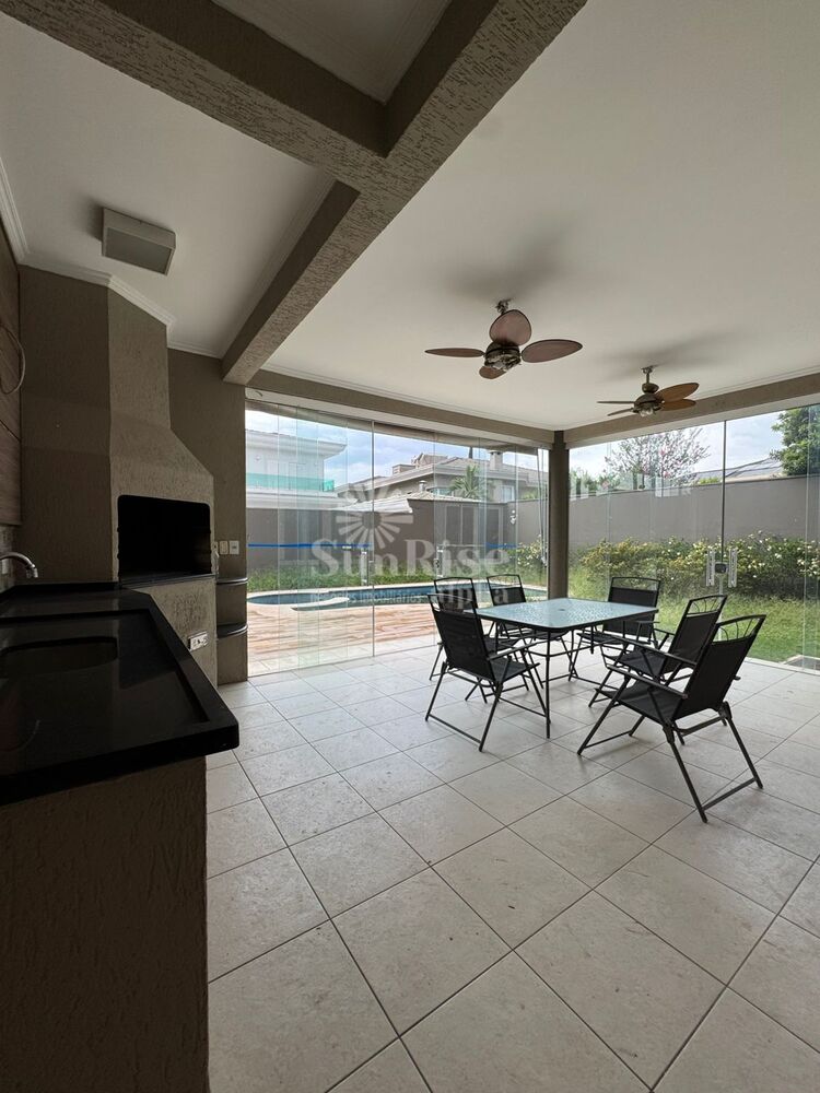 Casa para alugar com 5 quartos, 500m² - Foto 4