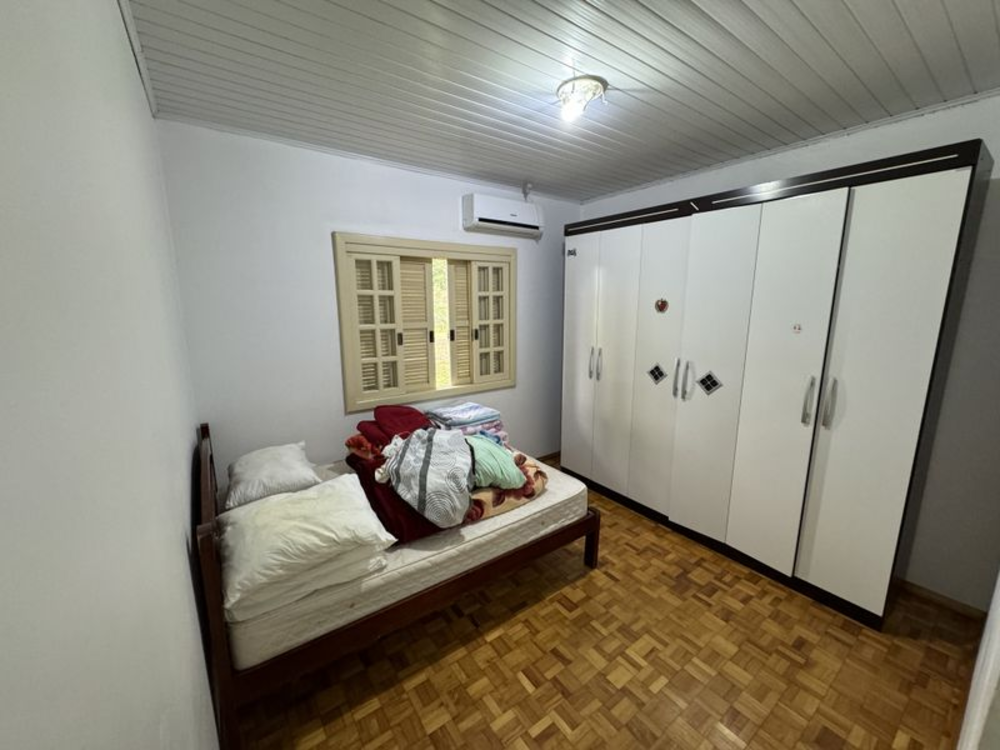 Sítio, 3 quartos, 245 m² - Foto 2