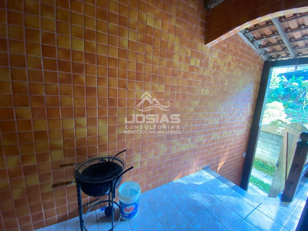 Casa à venda com 2 quartos, 10m² - Foto 12