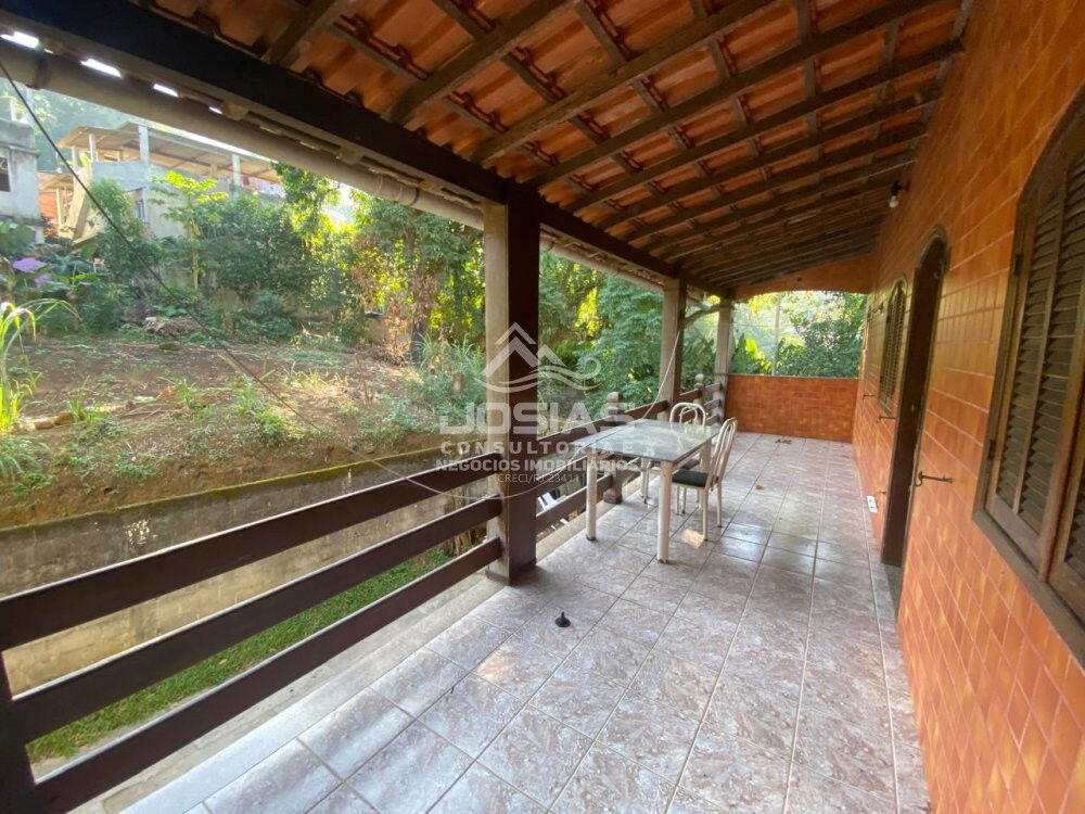 Casa à venda com 2 quartos, 10m² - Foto 11