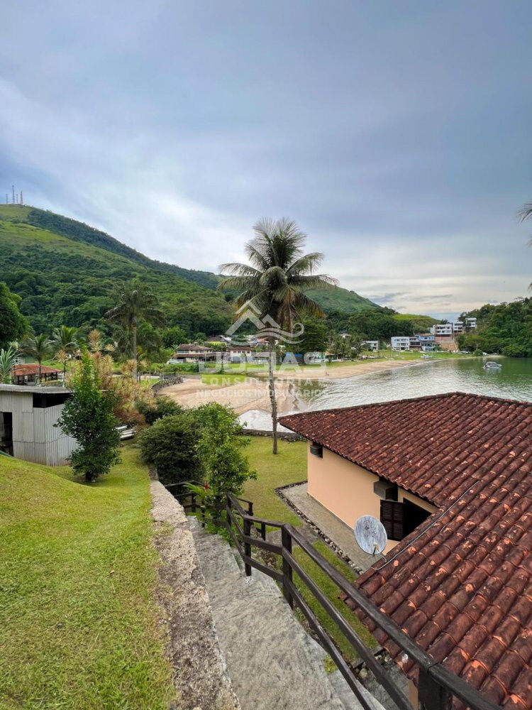 Casa de Condomínio à venda com 4 quartos, 10m² - Foto 2