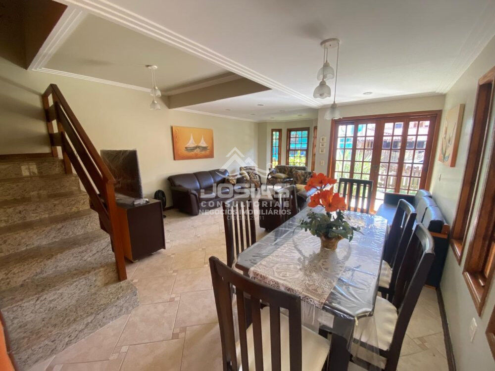 Casa à venda com 5 quartos, 247m² - Foto 10