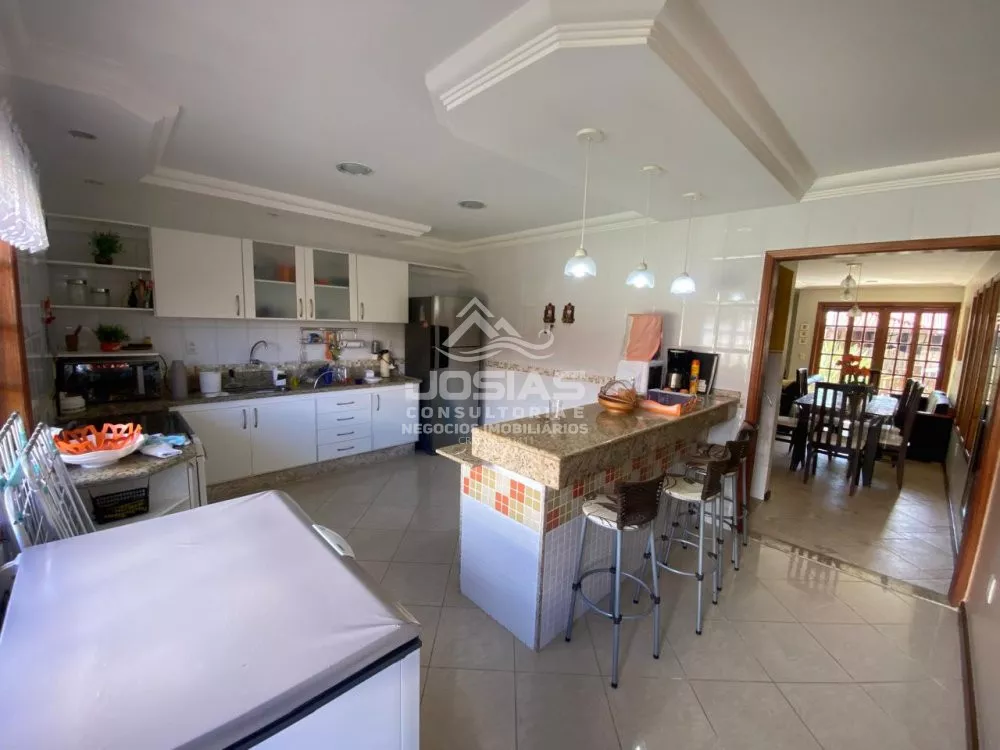 Casa, 5 quartos, 247 m² - Foto 9