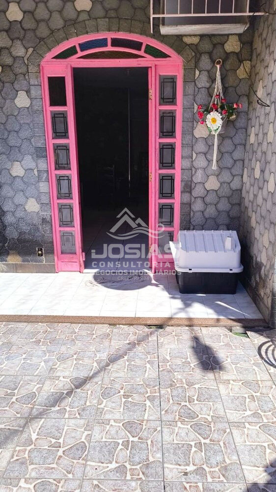 Casa à venda com 2 quartos, 40m² - Foto 7