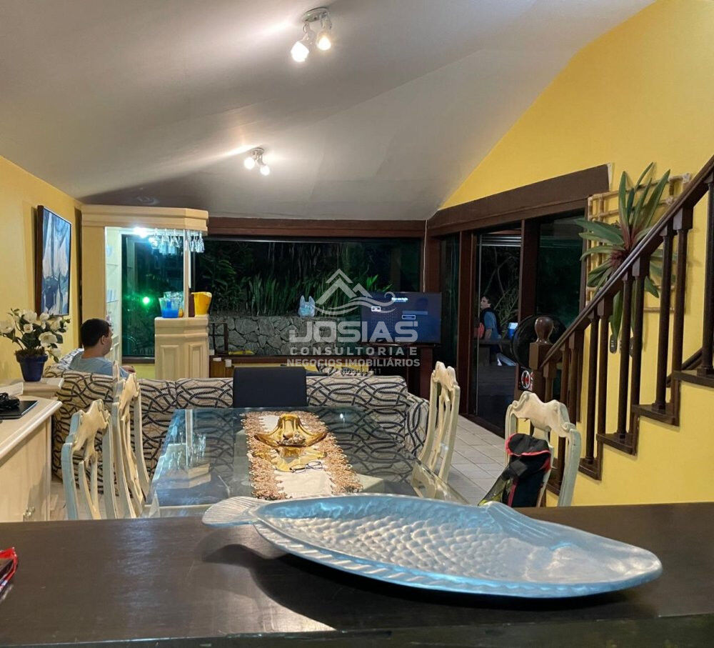 Casa de Condomínio para alugar com 4 quartos, 10m² - Foto 8