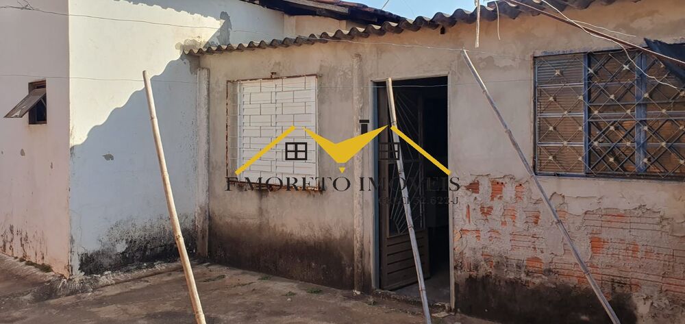 Casa à venda com 2 quartos, 200m² - Foto 10
