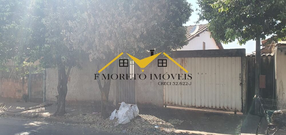Casa à venda com 2 quartos, 200m² - Foto 3