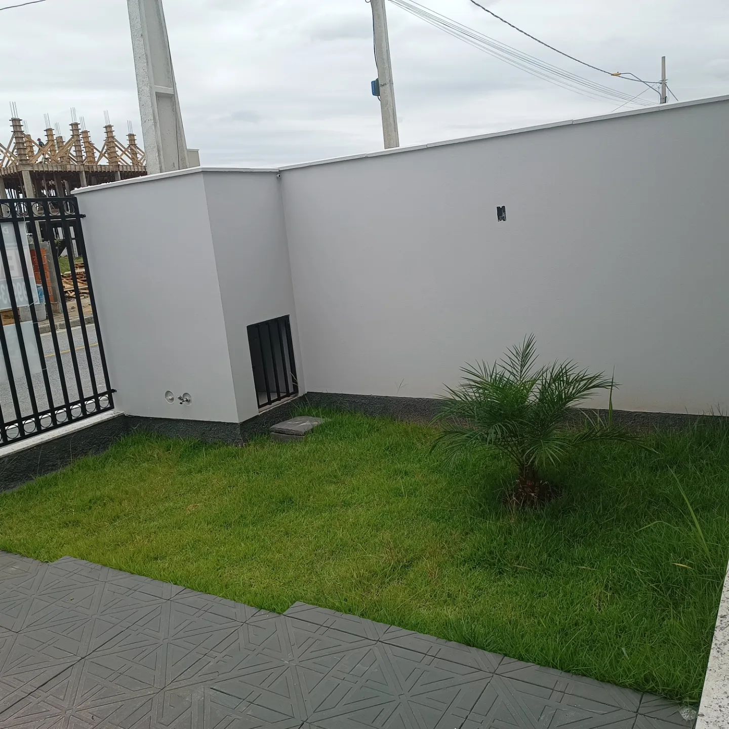 Casa à venda com 3 quartos, 98m² - Foto 3