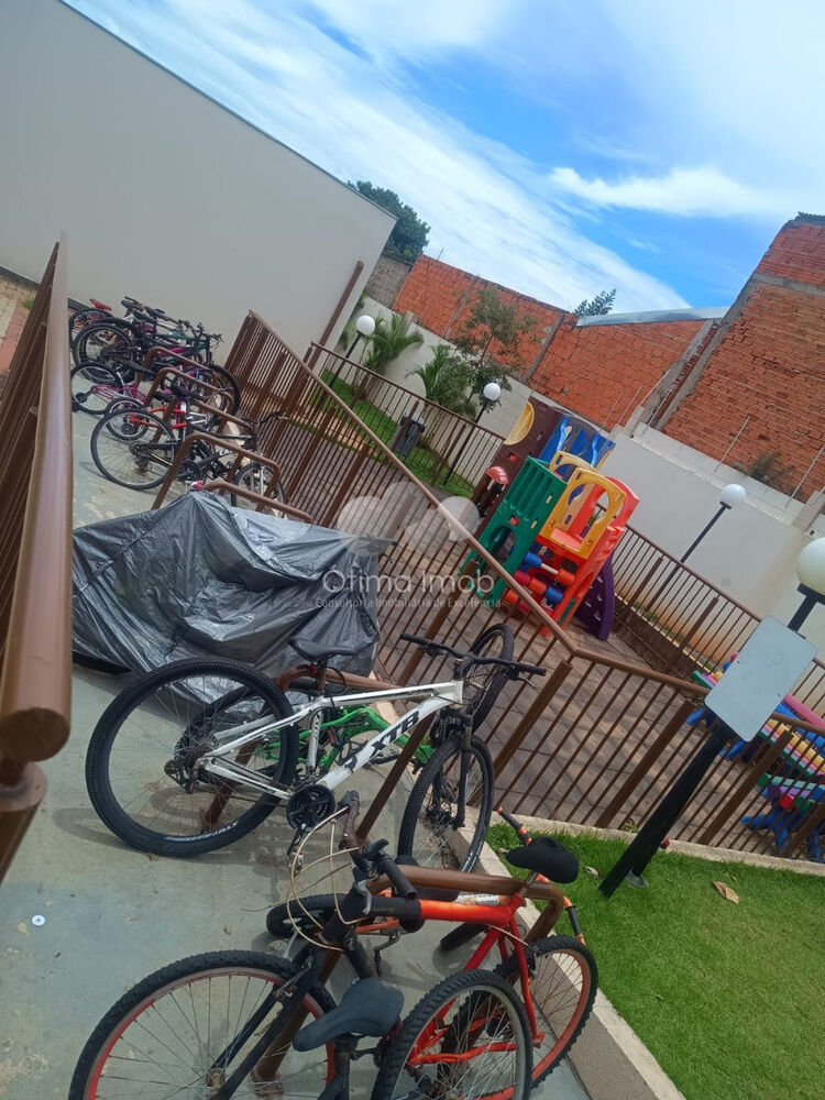 Apartamento para alugar com 2 quartos, 42m² - Foto 11
