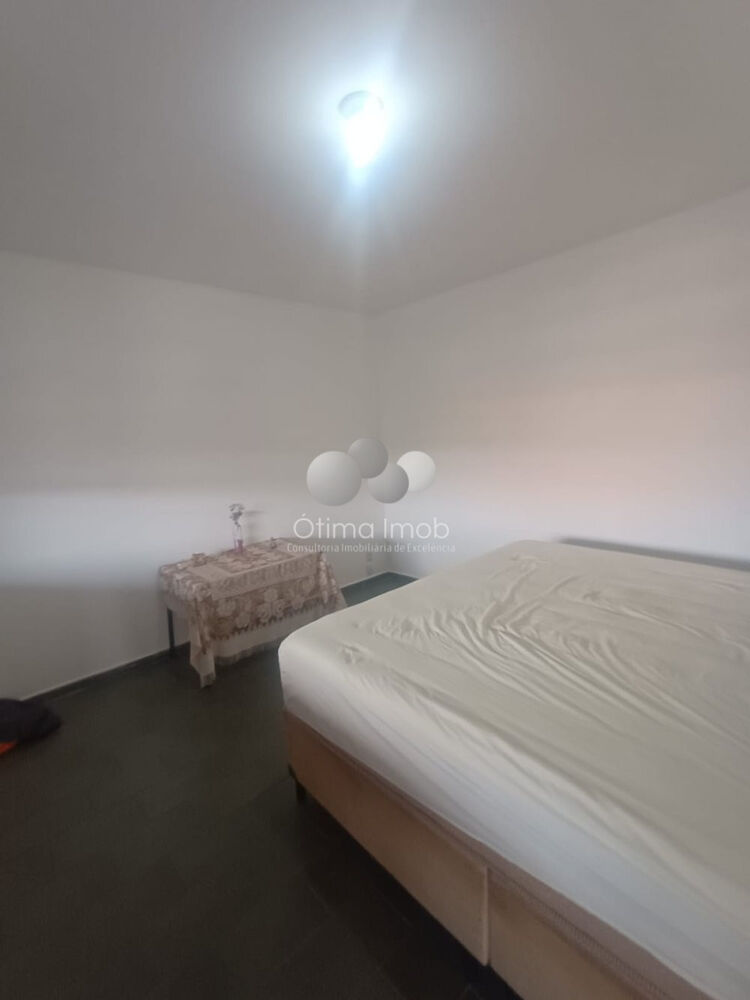 Casa, 5 quartos, 240 m² - Foto 4