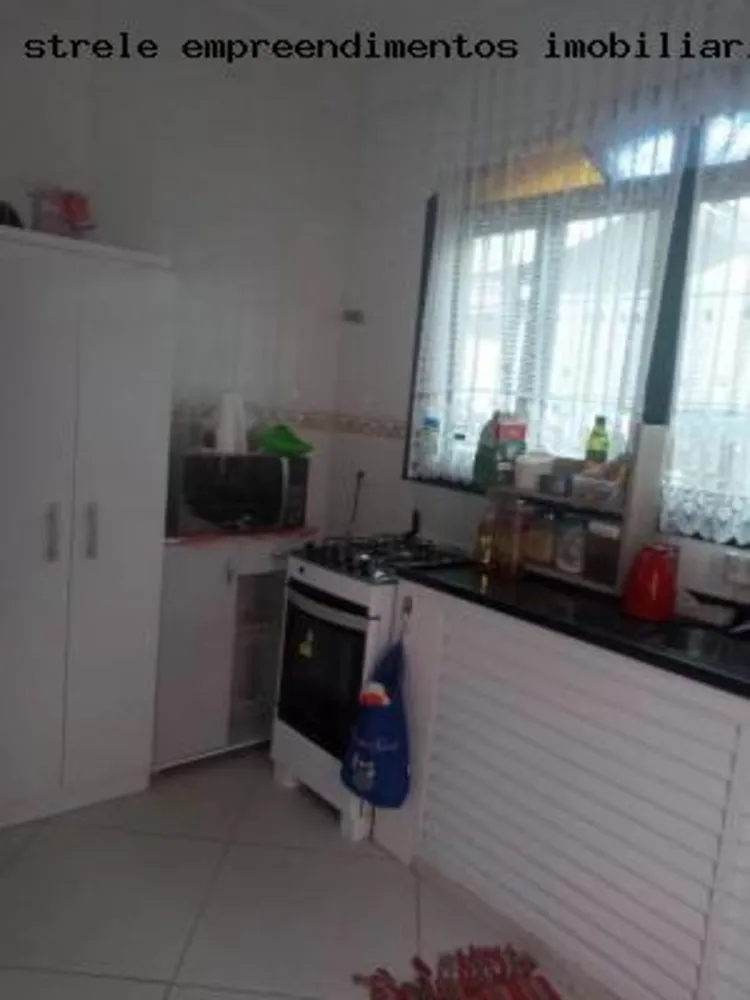Casa, 3 quartos, 250 m² - Foto 14