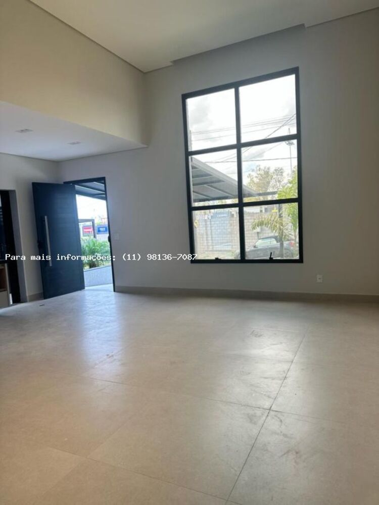 Casa à venda com 3 quartos, 204m² - Foto 2