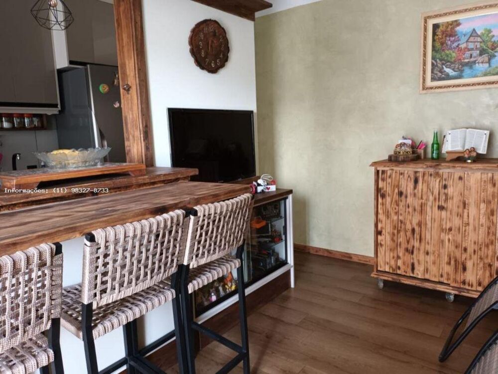 Apartamento à venda com 3 quartos - Foto 2