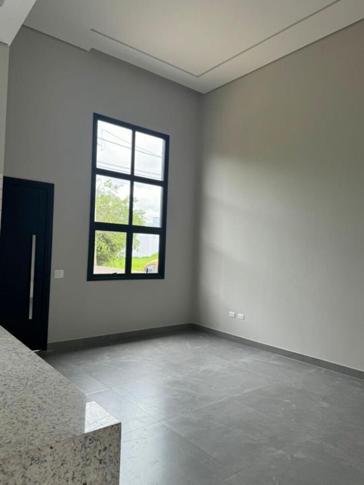 Casa à venda com 3 quartos, 180m² - Foto 4