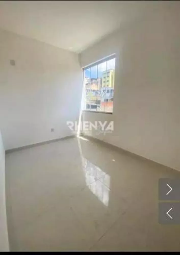 Apartamento à venda com 2 quartos, 80m² - Foto 2