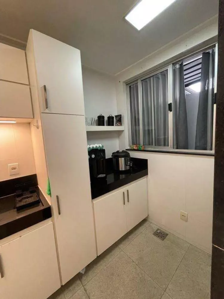 Apartamento à venda com 3 quartos, 115m² - Foto 2