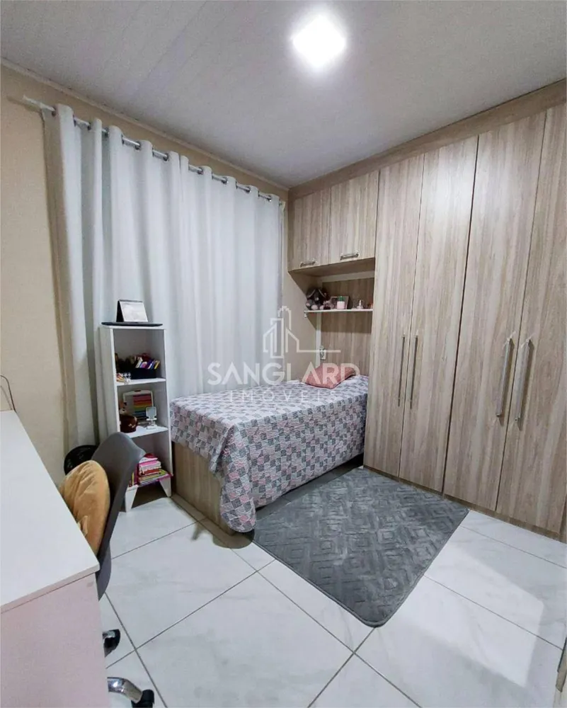 Casa, 5 quartos, 274 m² - Foto 2
