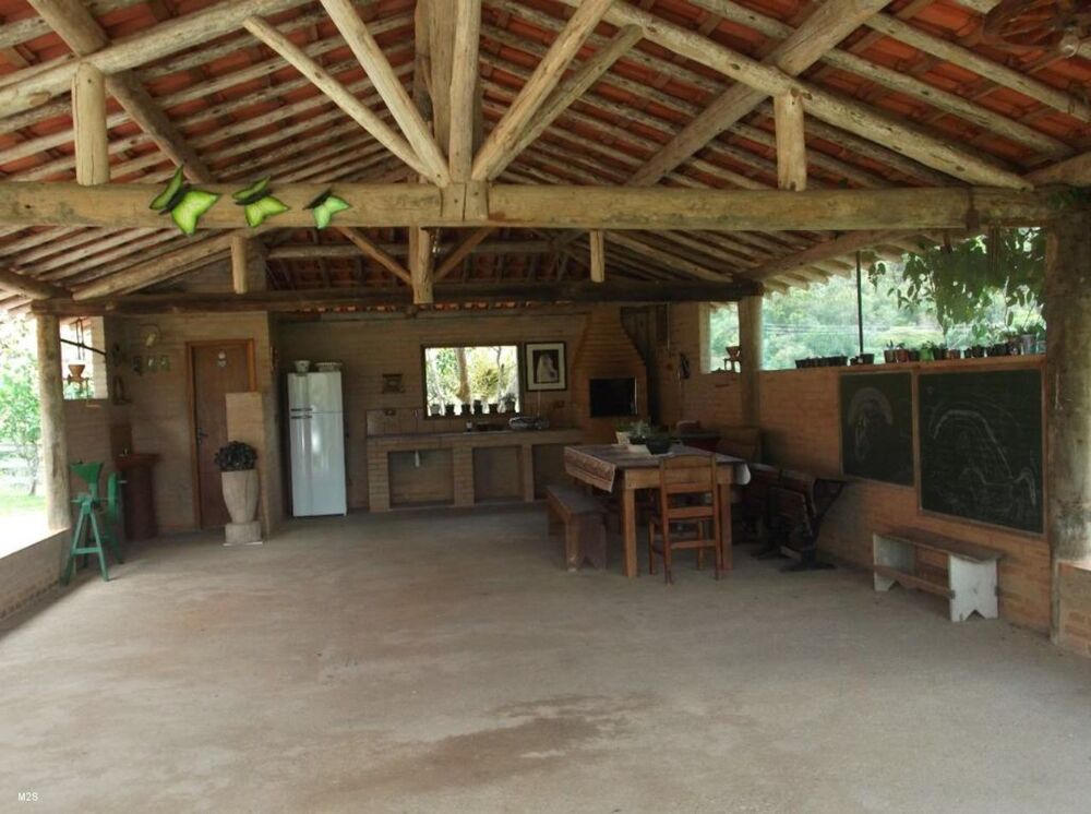Sítio à venda com 3 quartos, 500m² - Foto 3