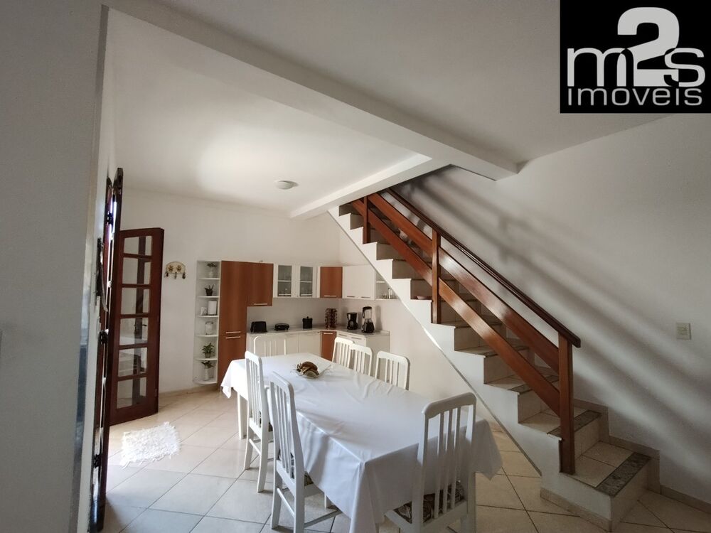 Casa, 4 quartos - Foto 2