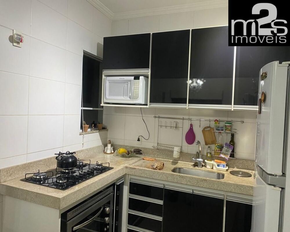 Apartamento à venda com 2 quartos, 92m² - Foto 1